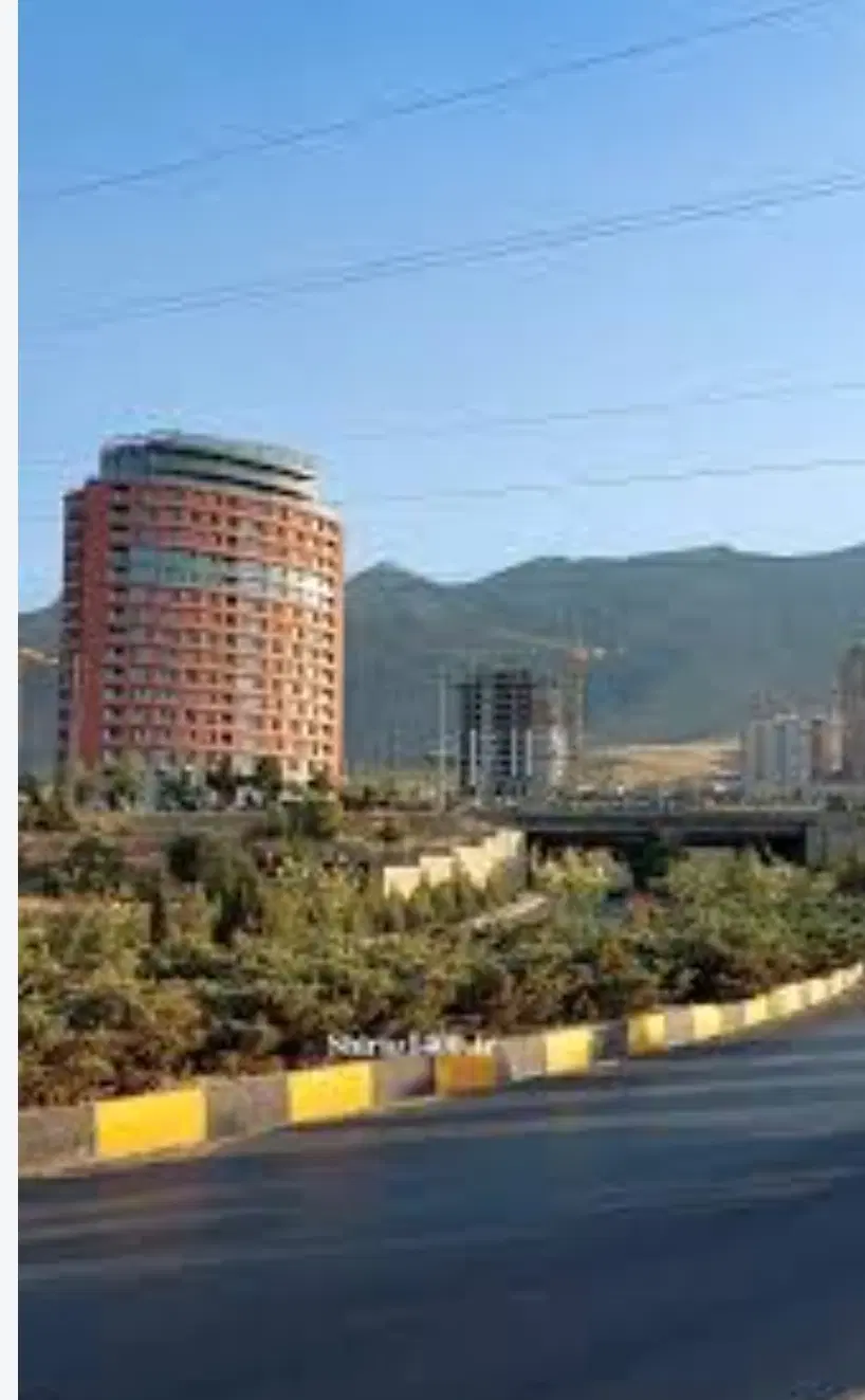 زمین در منطقه برف فروشان