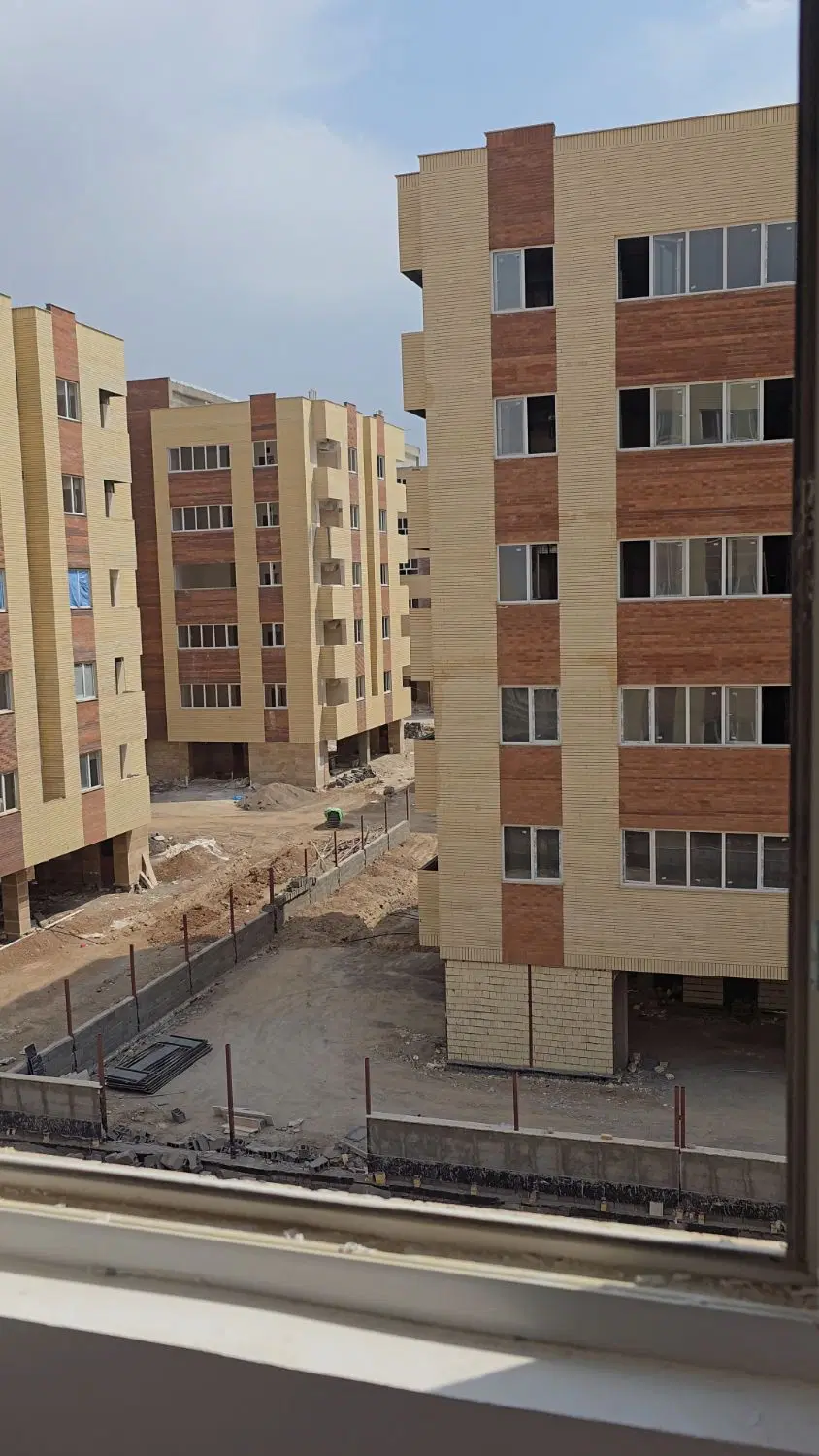 88 متر با پارکینگ