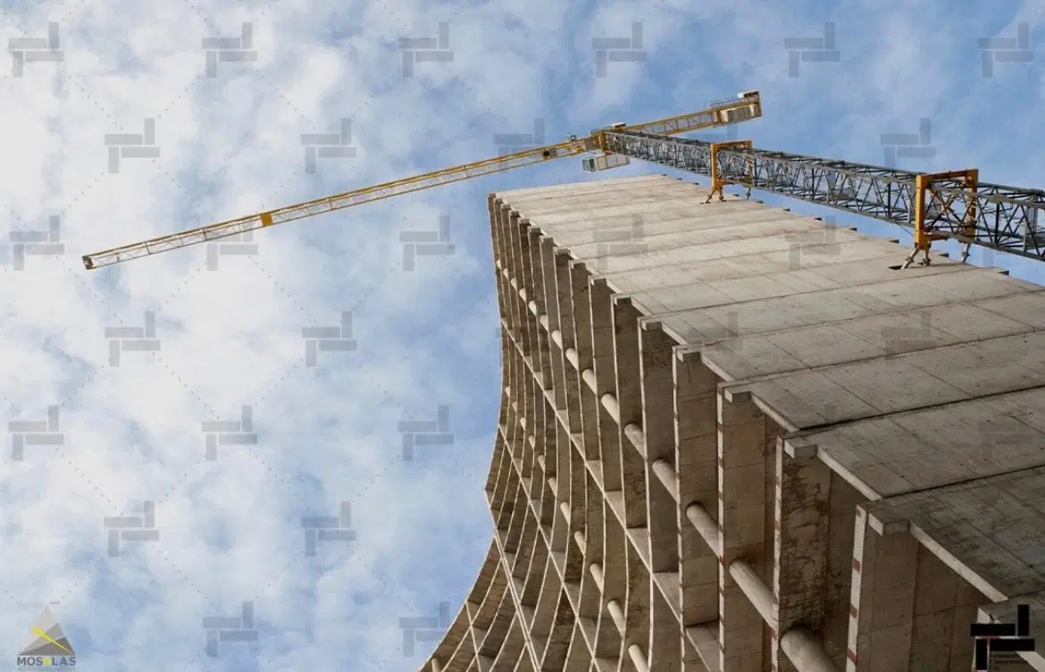 ۲۰۰ متر اسکلت