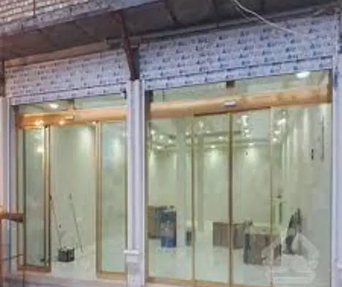 مغازه نوساز ۵۰ متری در رشیدی با موقعیت عالی تجاری