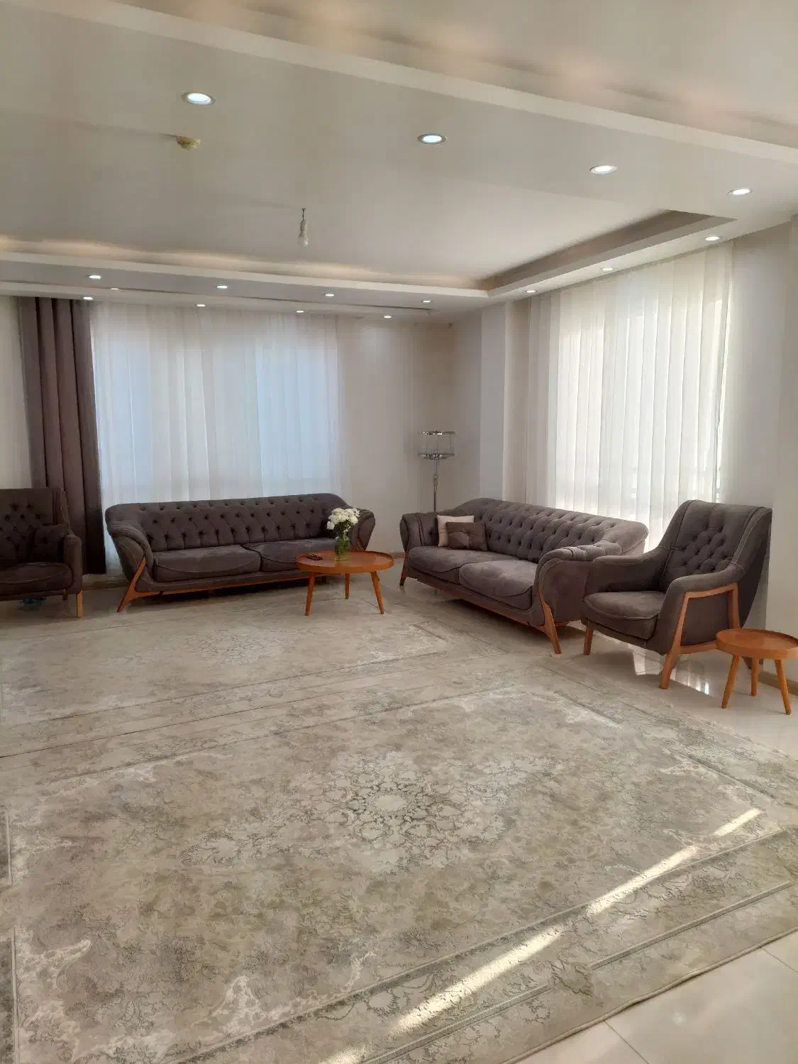 اجاره اپارتمان تک واحد سه خواب