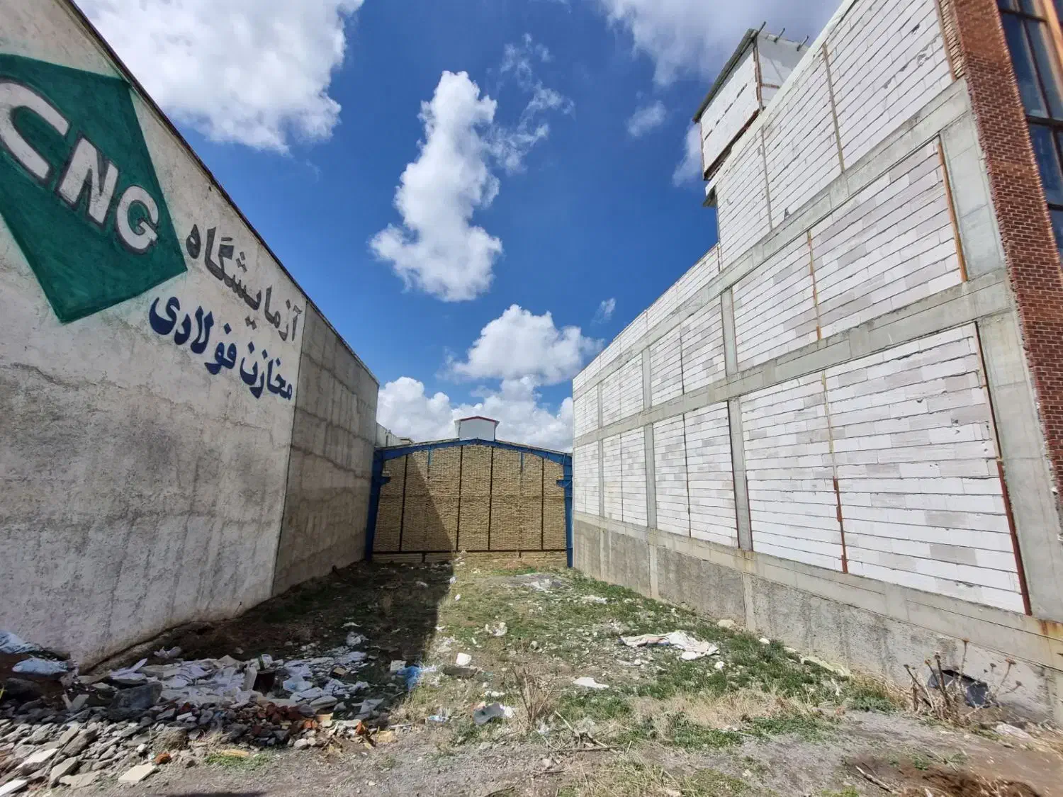 قطعه زمین  واقع  در شهرک سهند آذران