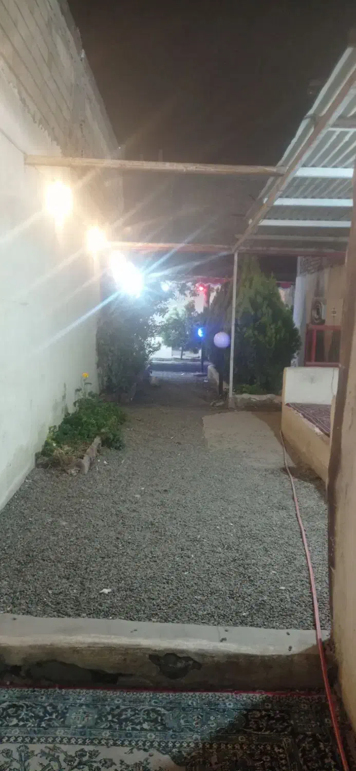 یک واحد تجاری مسکونی