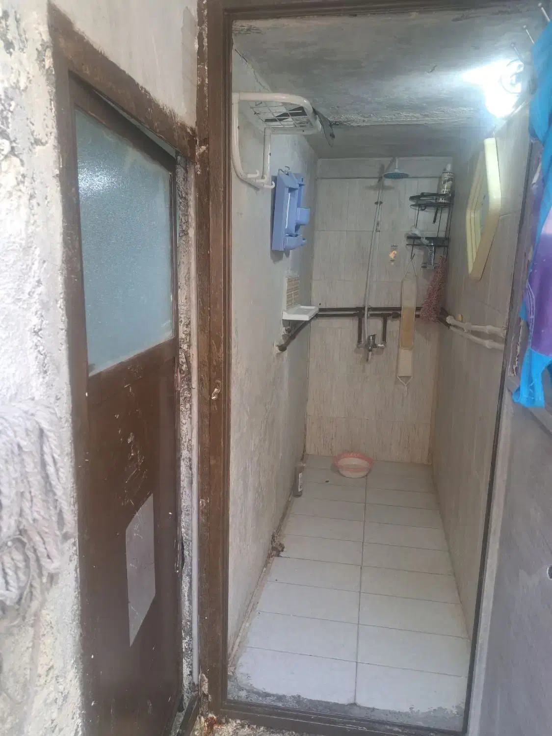 یکباب منزل مسکونی ویلایی قدیمی ساز دربست