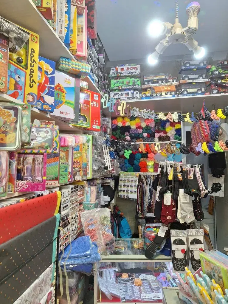 مغازه با مالکیت با متراژ ۱۲_۱۸