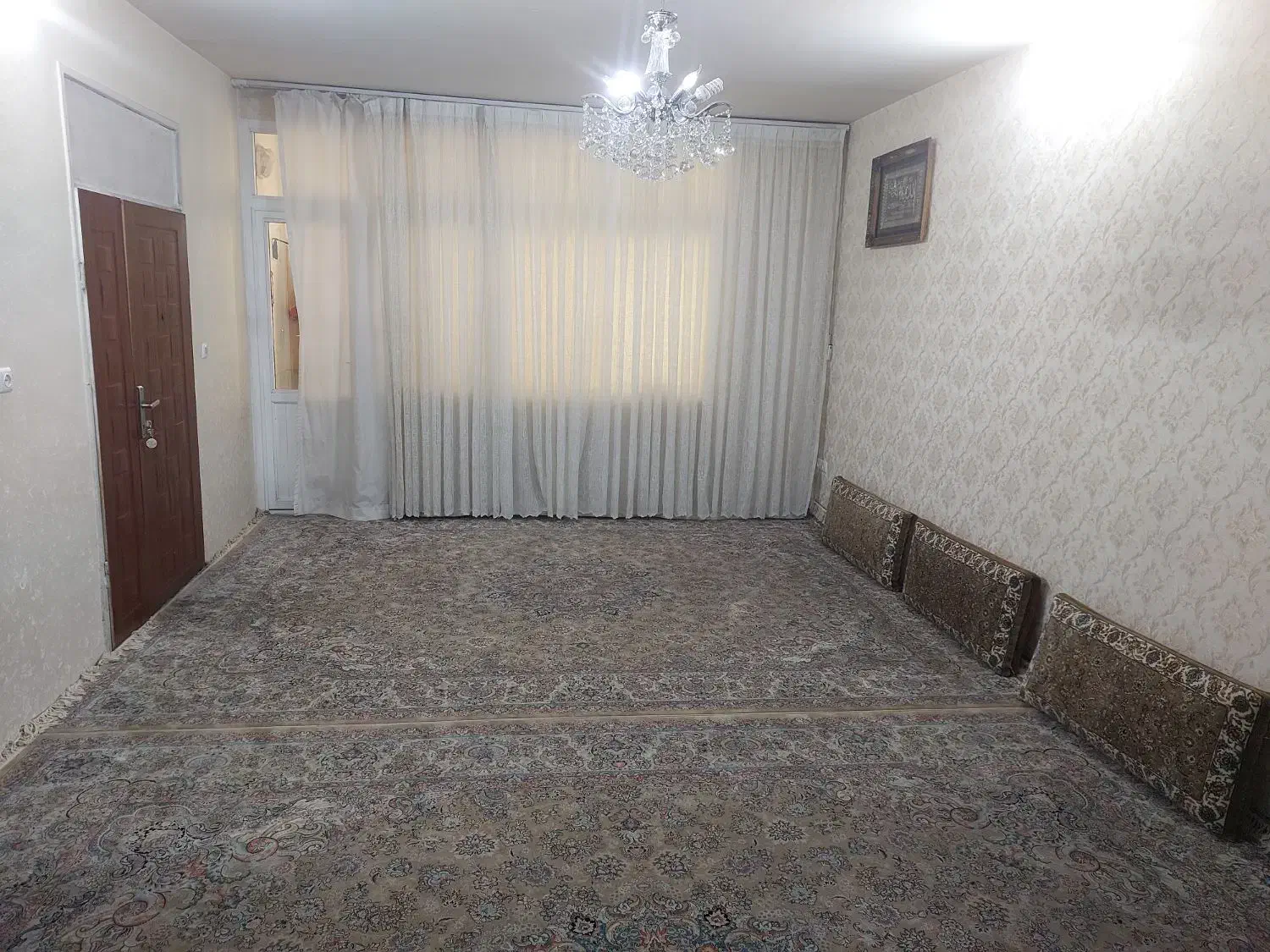 ۵۰متر طبقه همکف راه جدا حاشیه هدایت ۱۱