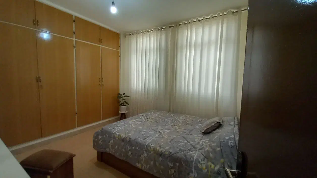 ویلایی دو طبقه با پارکینگ