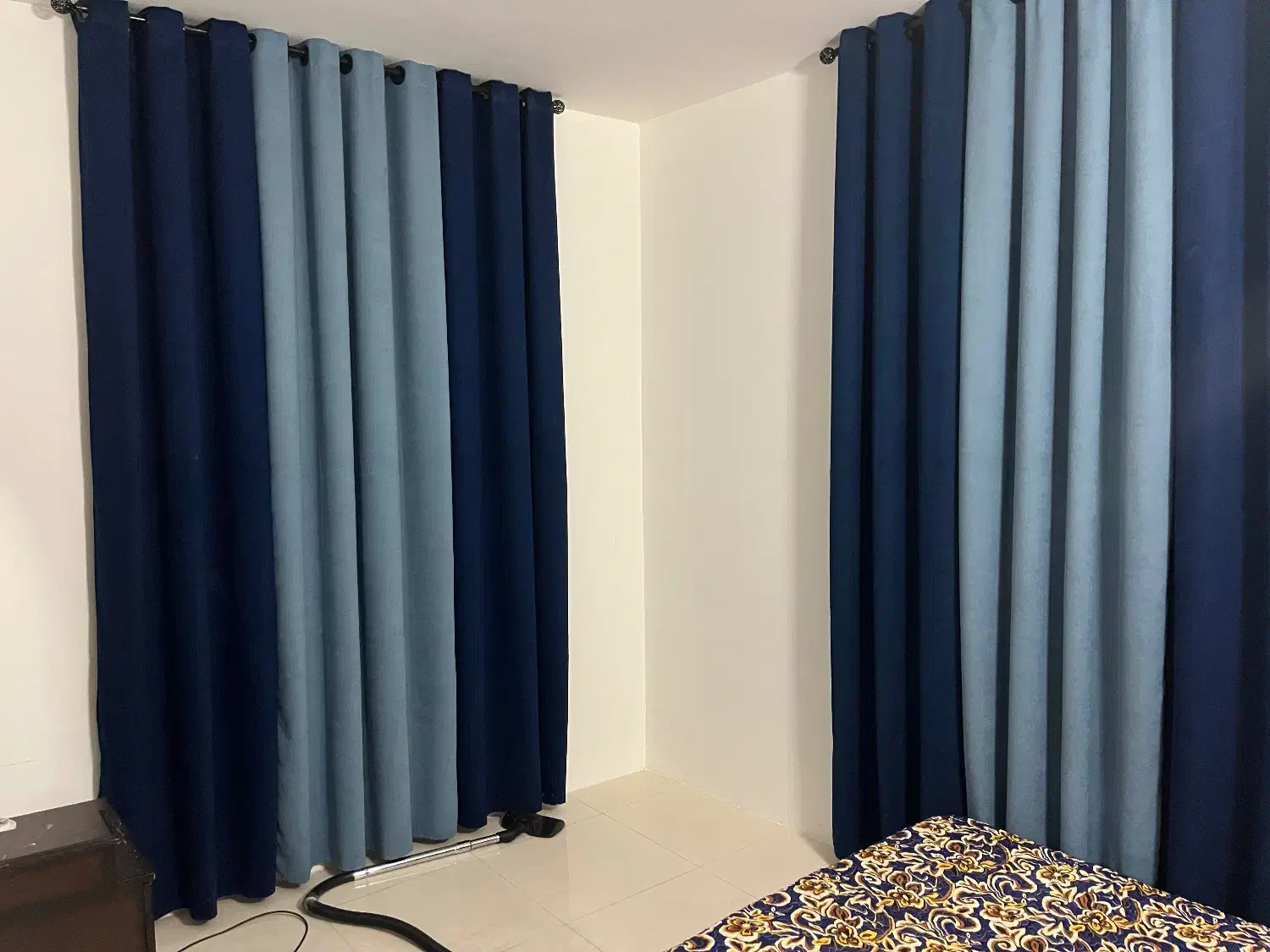 اجاره آپارتمان ۱۳۰ متری همکف با حیاط اختصاصی