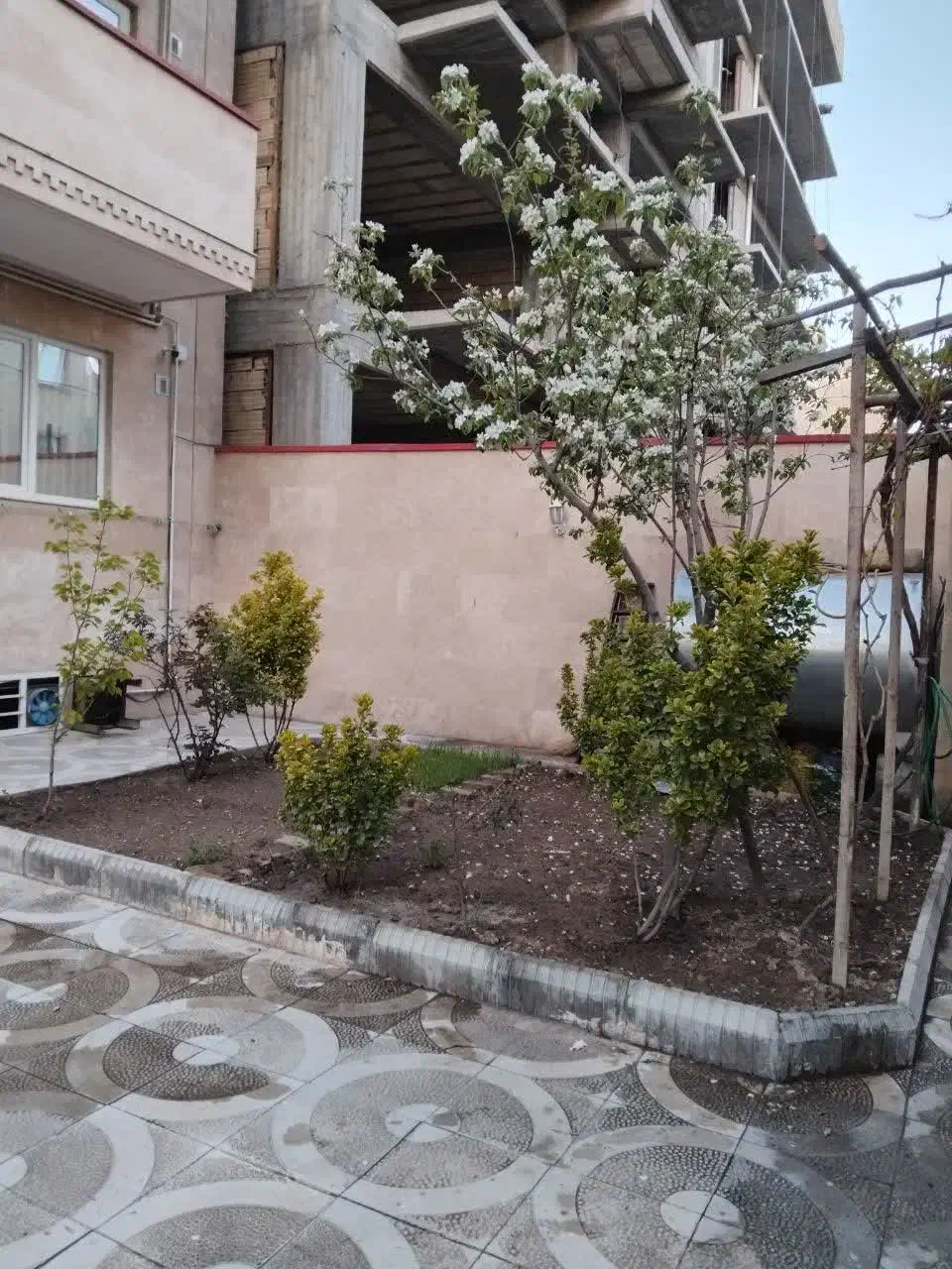 فروش آپارتمان درولیعصرجنوبی