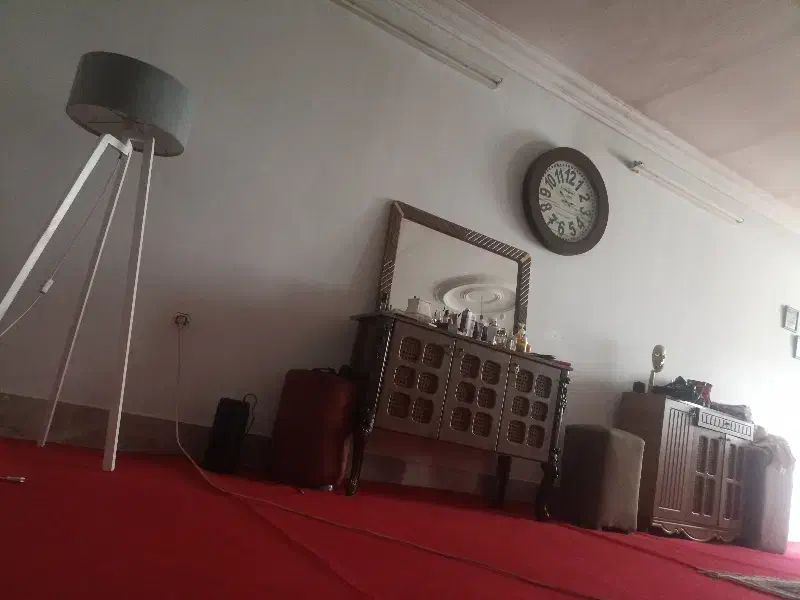 نیازمند همخونه خانم