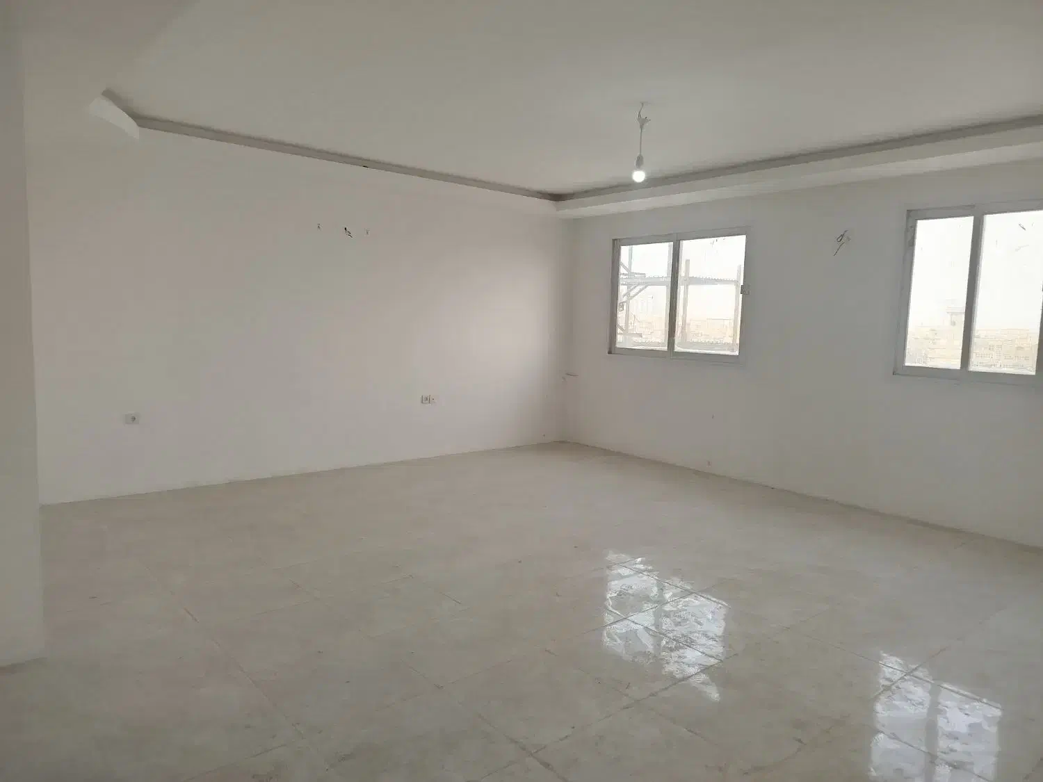 آپارتمان سه خواب تخلیه ابوطالب