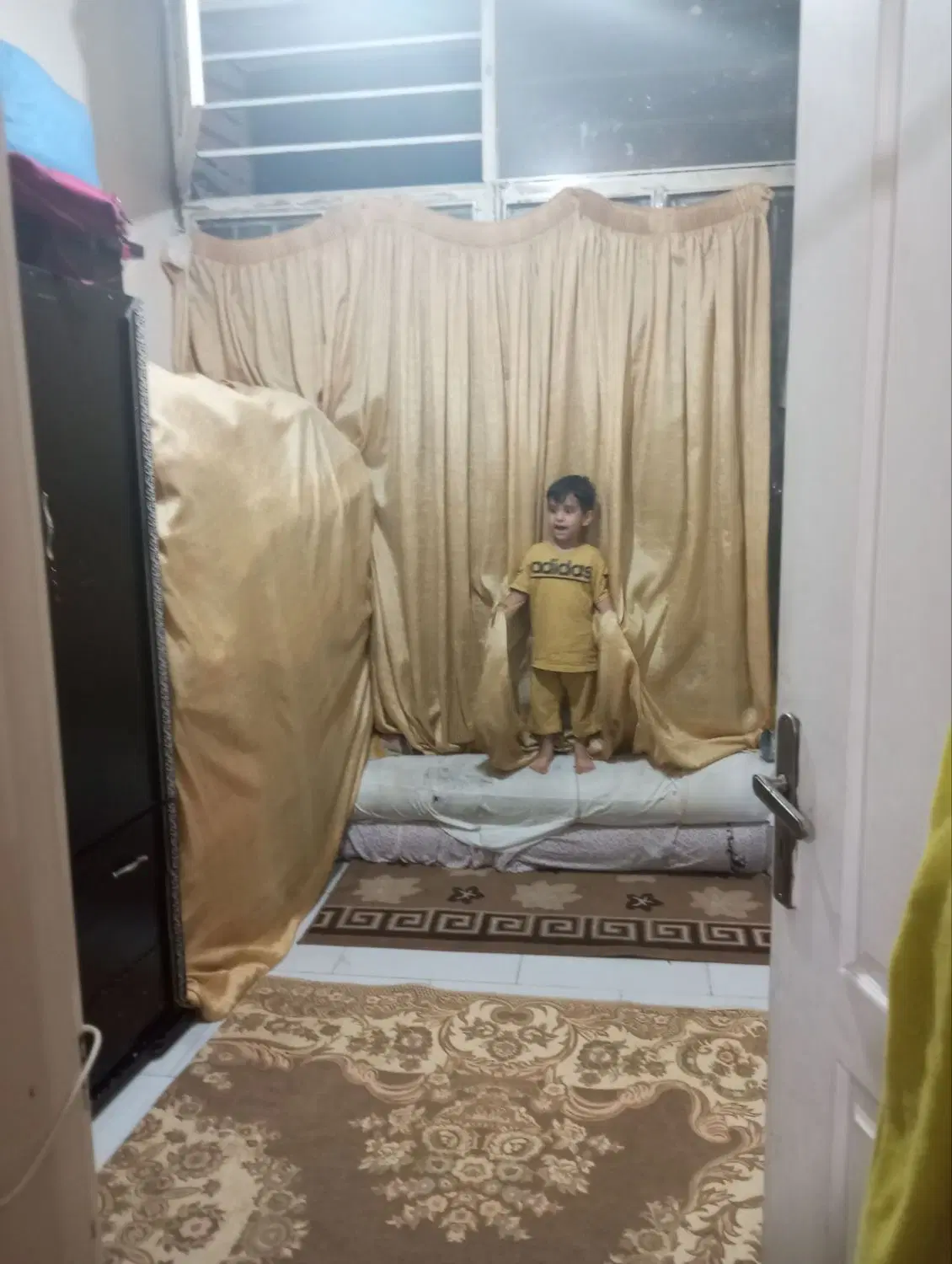اجاره واحددنج ۴۰ متری (همکف)
