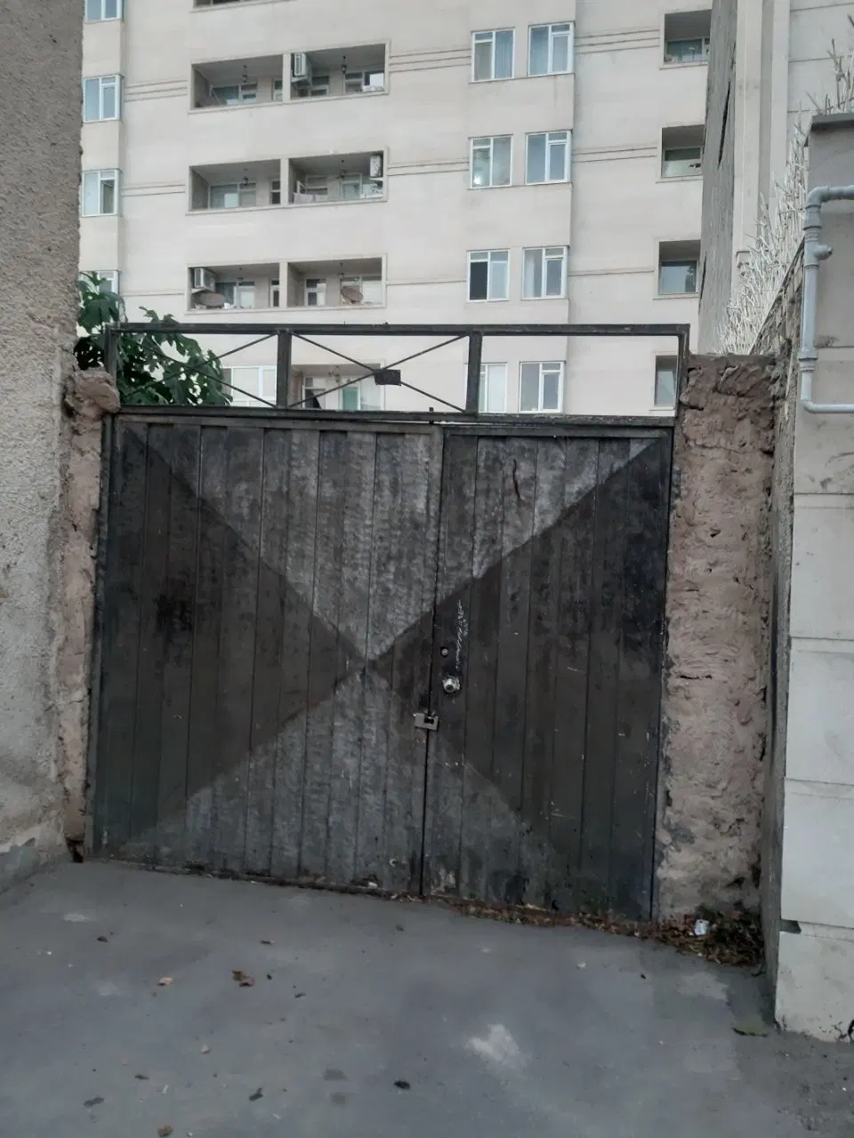 زمین مسکونی واقع در داودی ۲۷ قبل از کمربندی