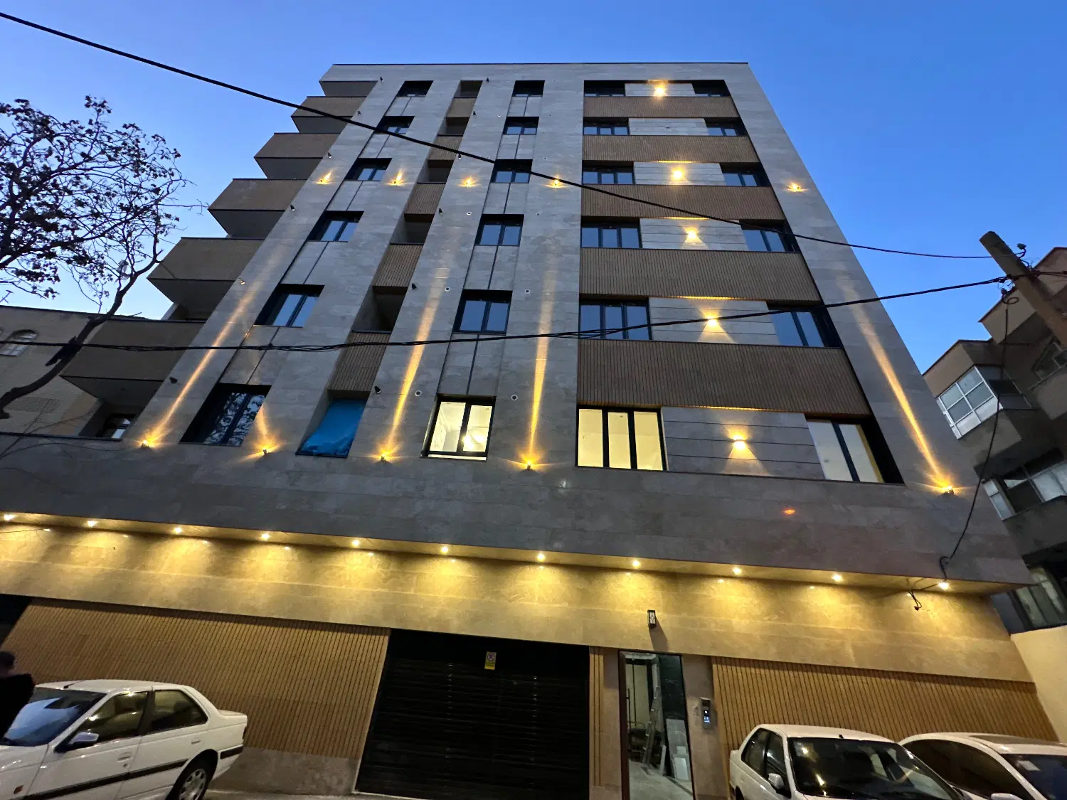 رهن وتحد مسکونی