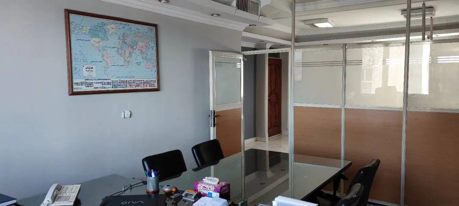 ۶۰ متر دفتر کار شیک با سند اداری