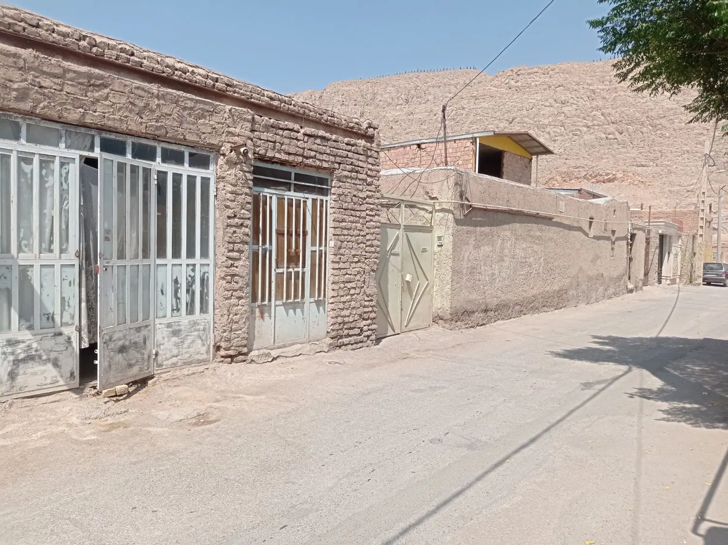 منزا مسکونی