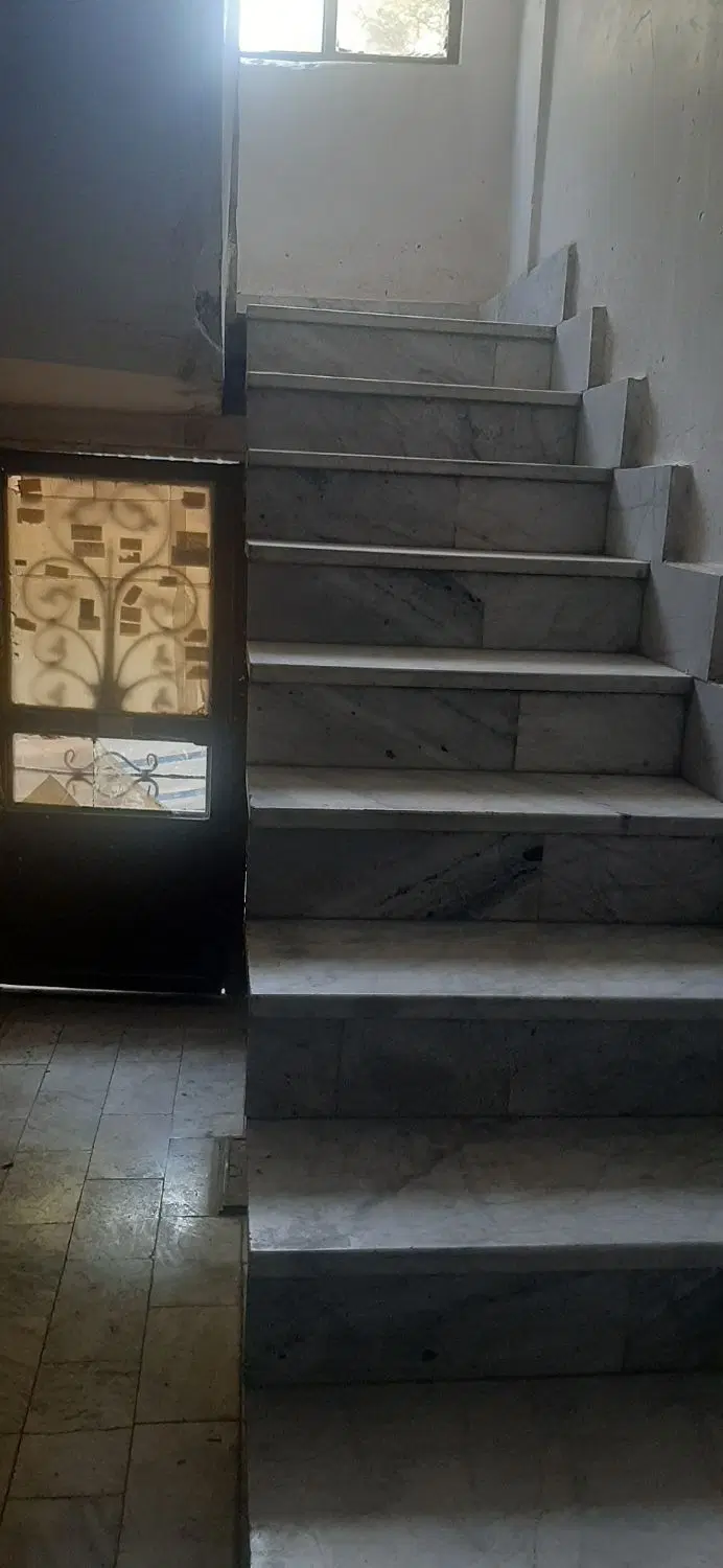 آپارتمان ۶۰متری طبقه۳ اجاره ای