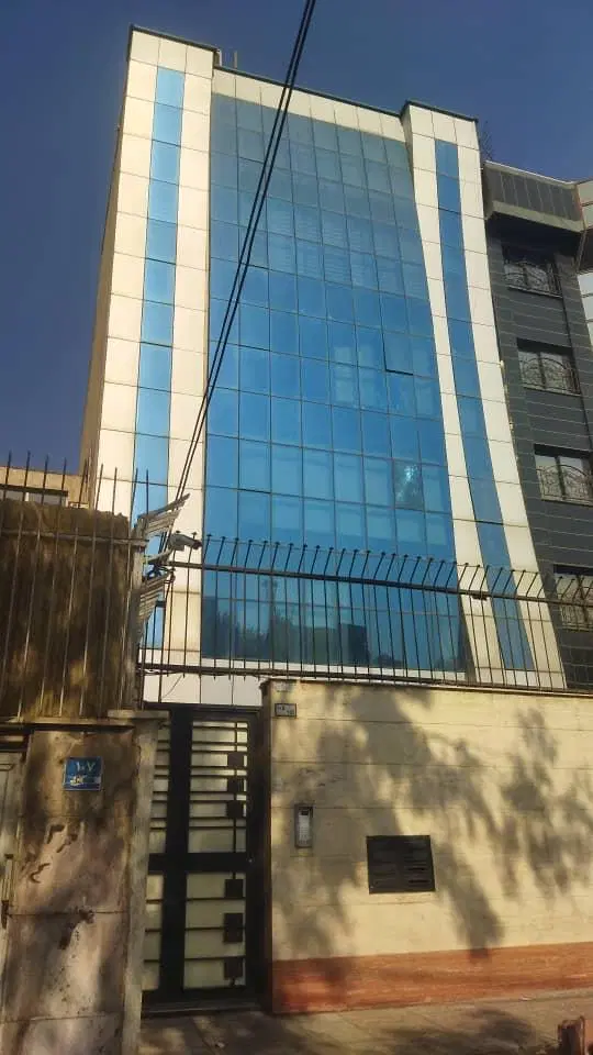 کلنگی ۳۹۰متربا ۷۰۰متر بنای سند اداری