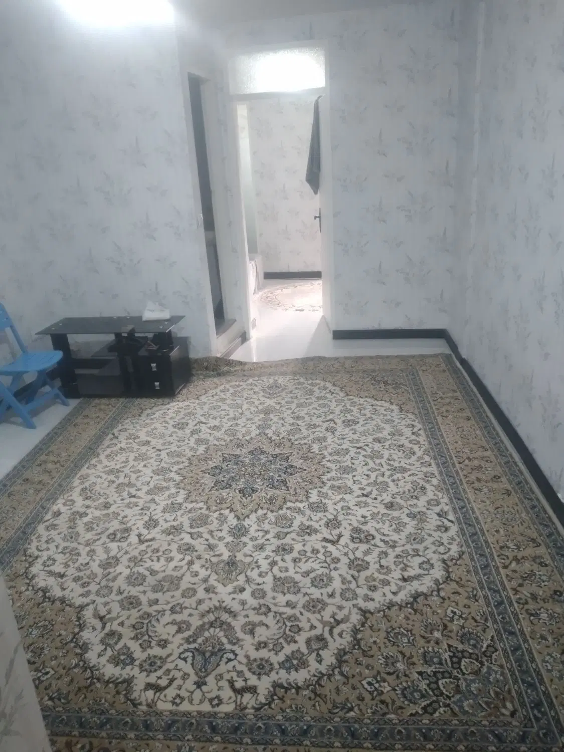 ۶۰ متر دو طرف نور تک واحدی