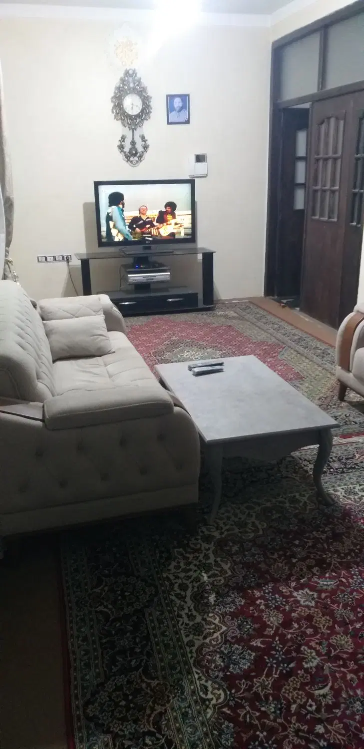 اجاره منزل تمیز۱۱۵متری۲خواب تمام رهن پزشکیان باکری