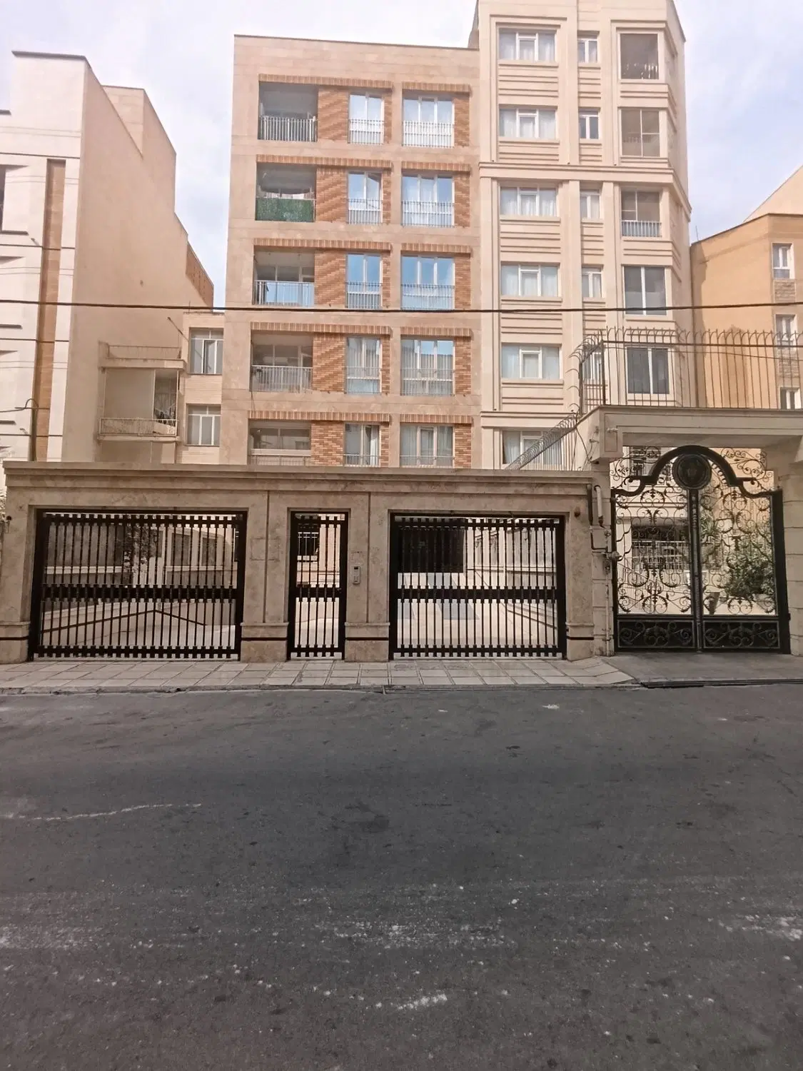 ۷۶ متر کلید نخورده دو خواب