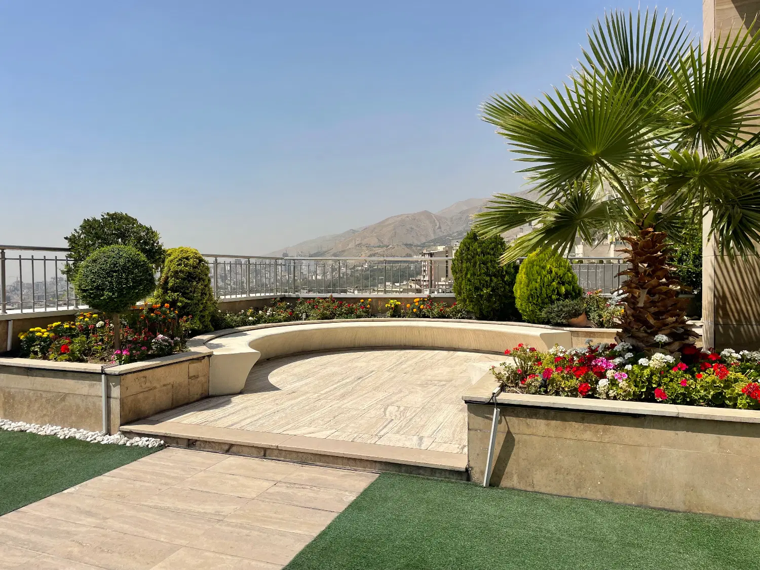 اجاره آپارتمان ۲۰۰متر ۳خواب  نیاوران_بوکان