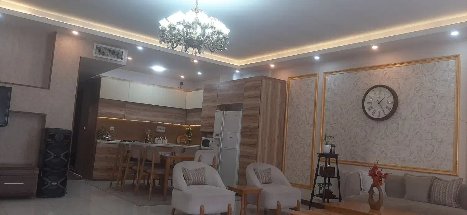 آپارتمان۱۴۰متری تکواحدی دراحمدیه کلاک  جهان نما