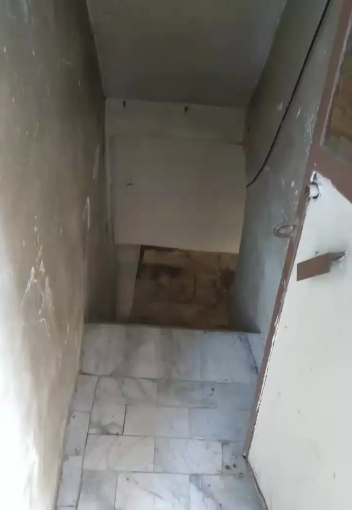 زیر زمین ۵۰ متری دو بهر، خیابان اصلی در حصارک