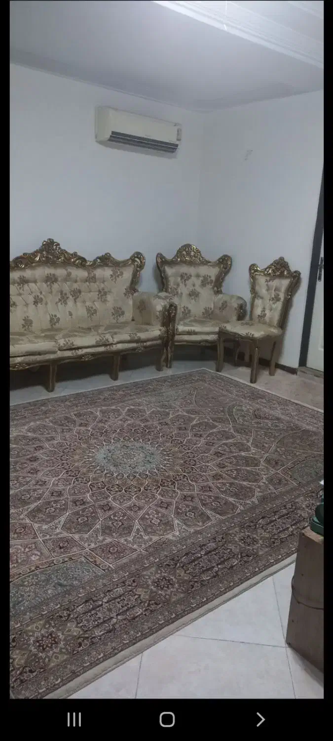 آپارتمان ۵۰ متری نقلی و تمیز