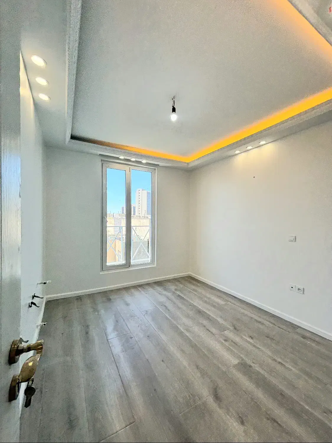 ۷۰متر_خواب_فول امکانات_شخصی