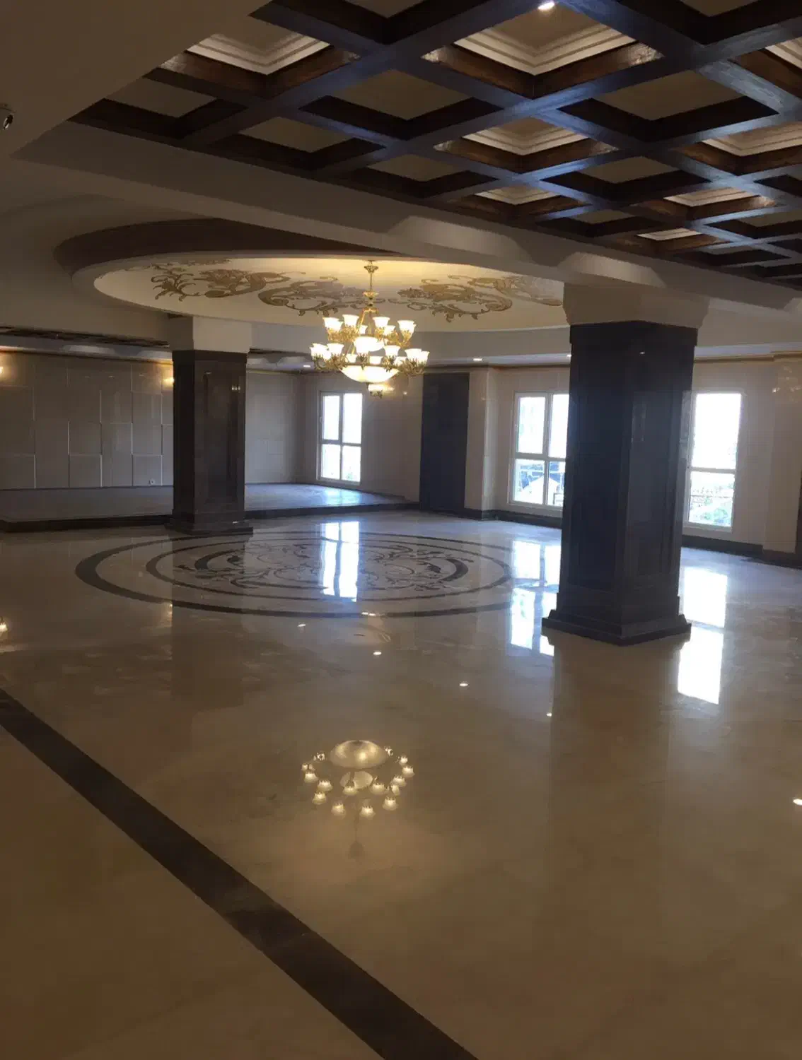 فروش واحد در برج باغ گل نرگس ،طبقه ۱۱