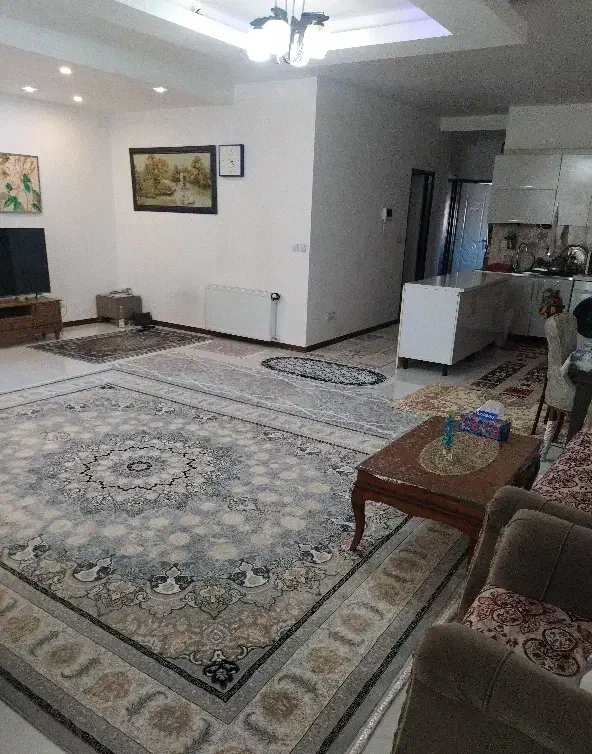آپارتمان ۹۵متر،روبه نما،فول امکانات،طبقه۴