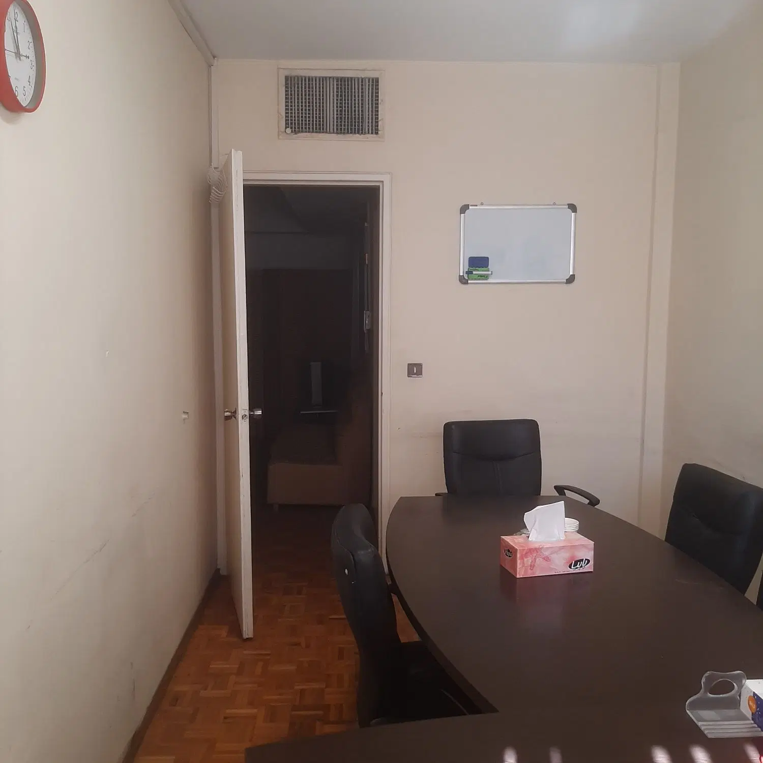 اجاره اتاق اداری ۱۲ متری مستقل