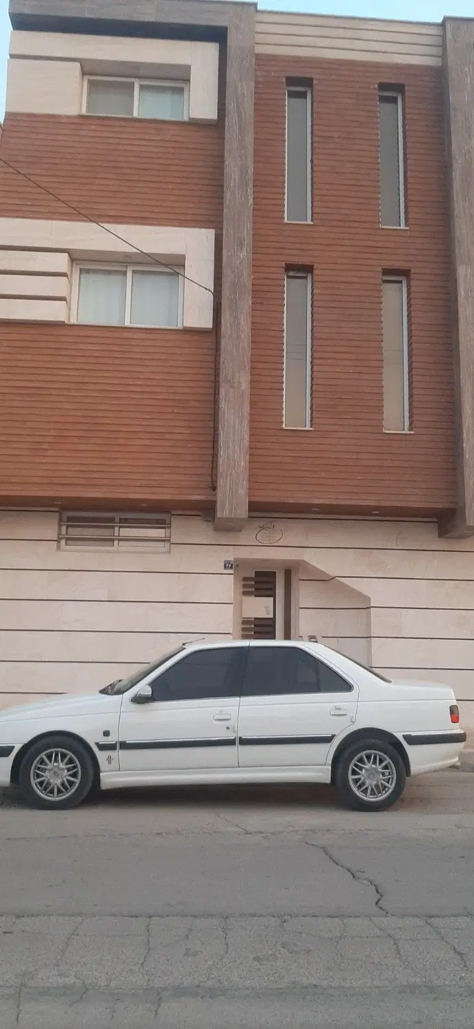همخونه میخام