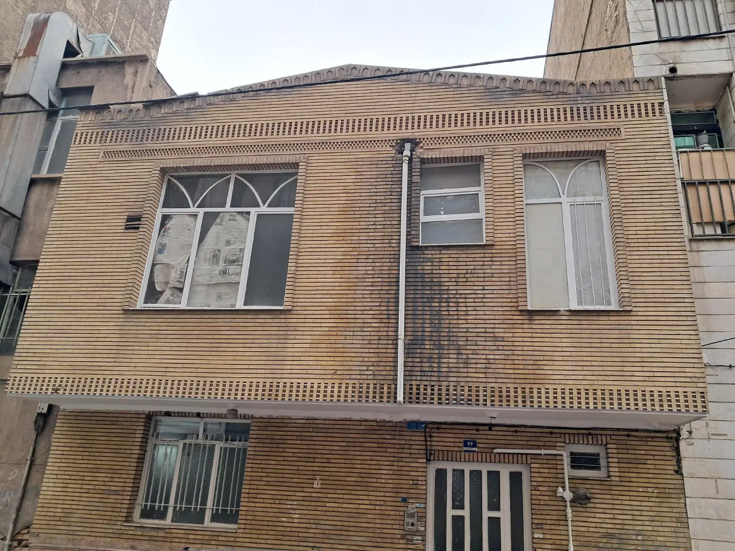 ۱۴۰متر در ۲طبقه دوبلکس ویلایی حیاط دار