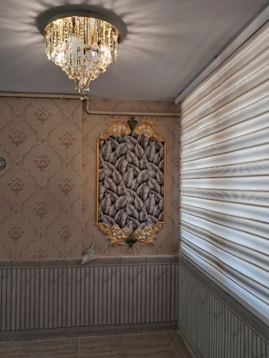 حیاط خیابان کوهنورد کوی ۶۴