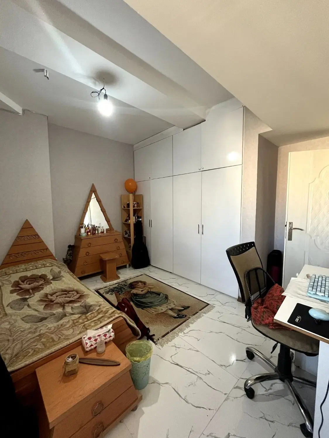 آپارتمان سه خوابه سر دو نبش کوچه پشت اداره کشاورزی