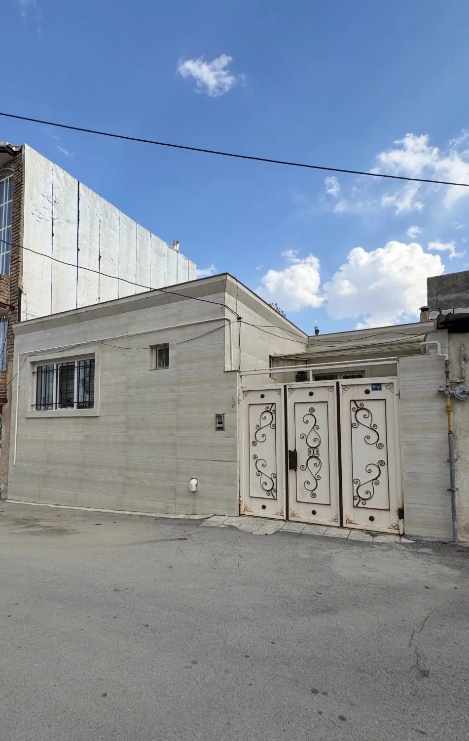 ساختمان فروشی
