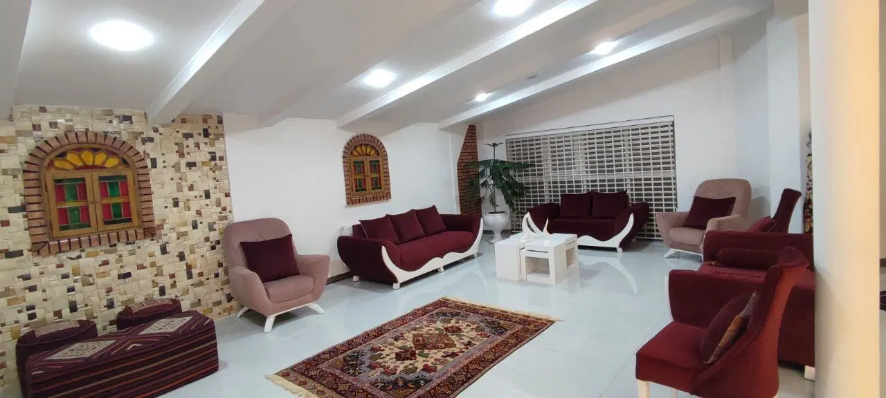 ملک‌دوبلکس هفت تیر