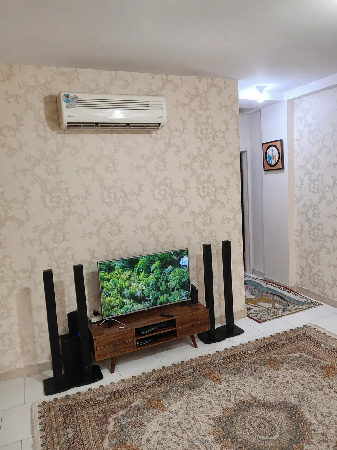 آپارتمان ۵۵ متری در خیابان ارج_نگهبانی ۲۴ ساعته