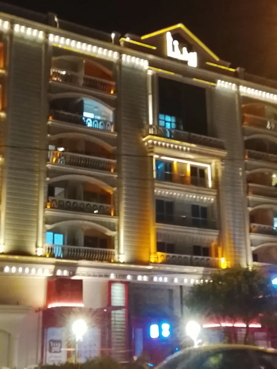 فروش واحد نوساز دوخوابه