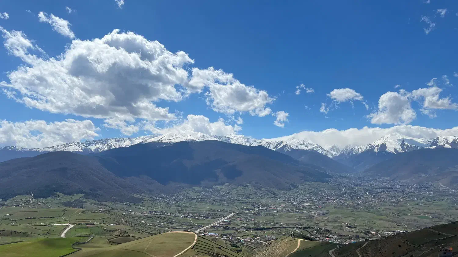 زمین  به متراژ ۲۵۰ متر