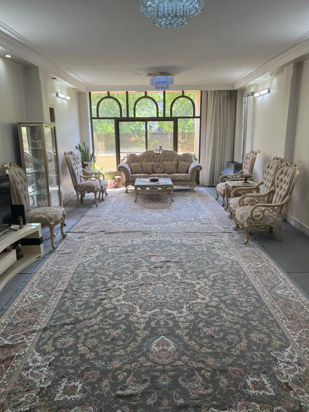 آپارتمان ۱۱۳ متری تک واحدی شرایطی
