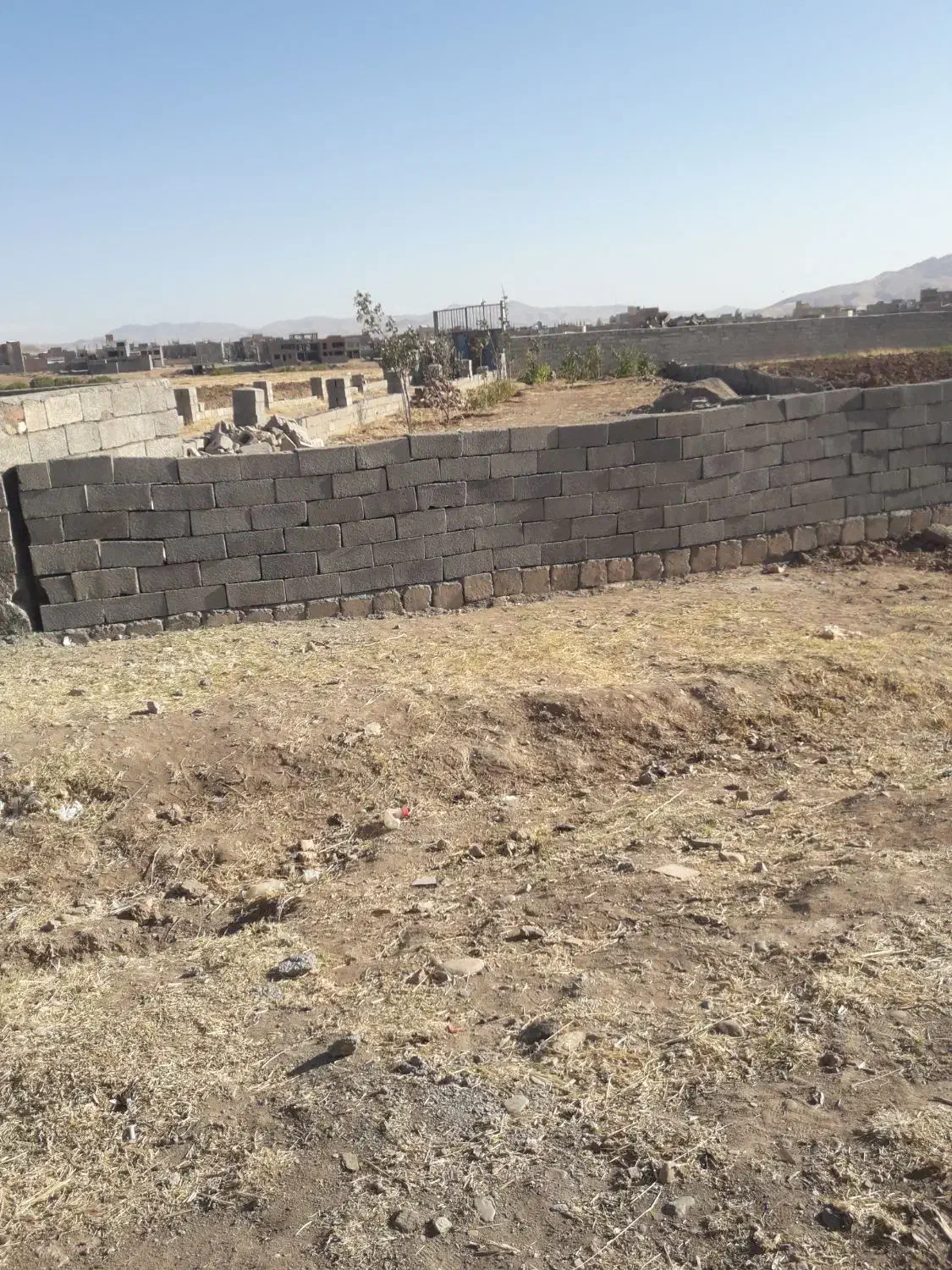 زمین برجاده مامالو