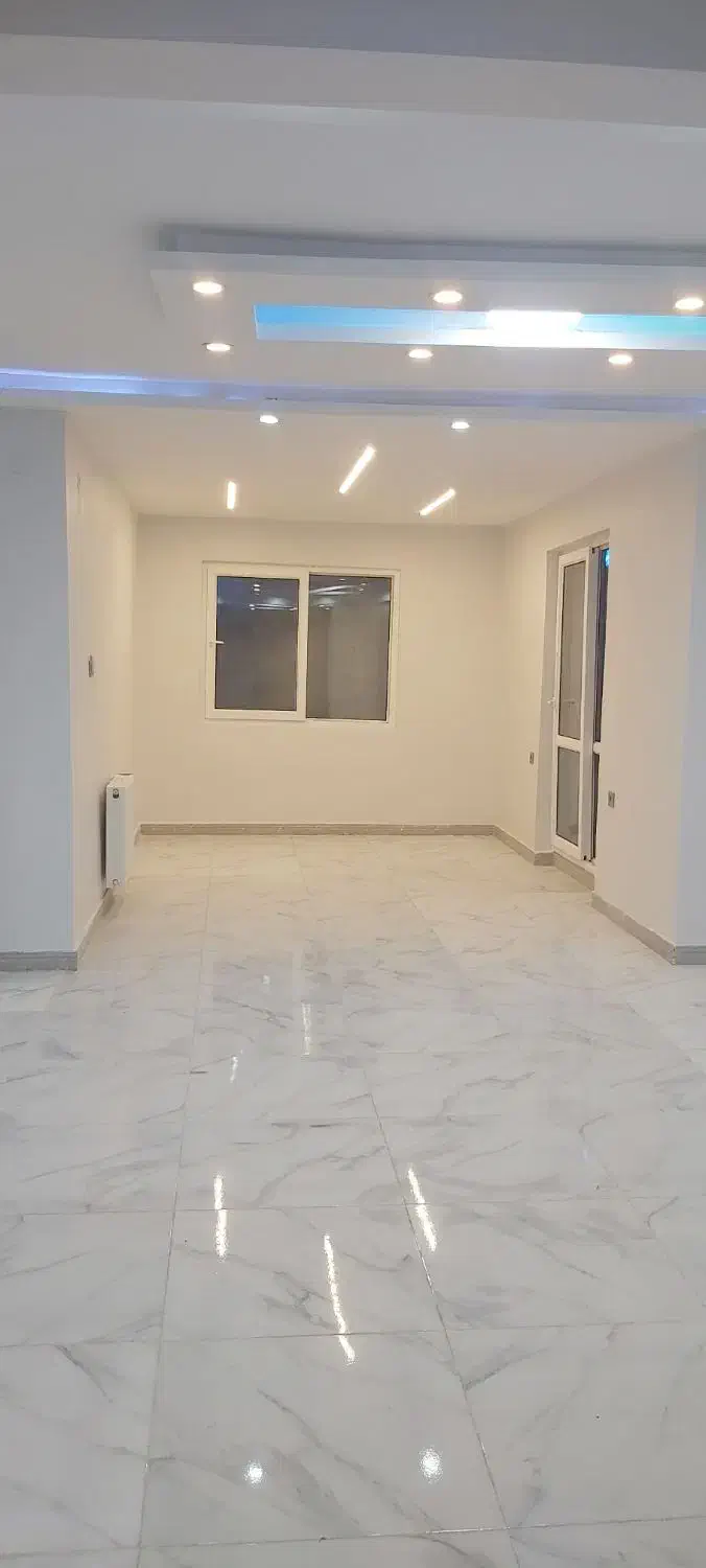 واحد ۹۵ متری ط همکف فول امکانات قلب تهران