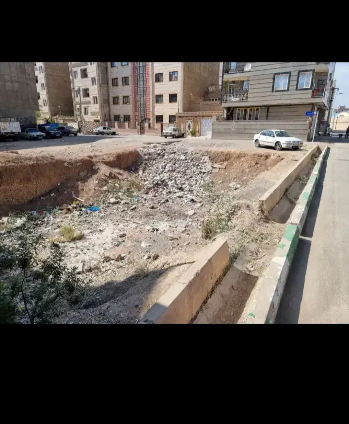 ۱۲۰متر زمین سوم غربی