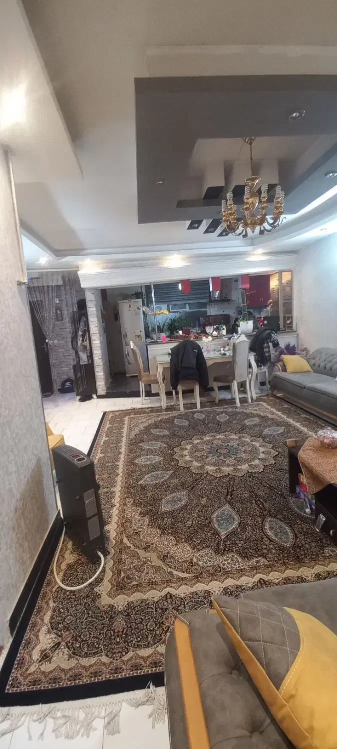 ۸۰ متری شاخه اصلی