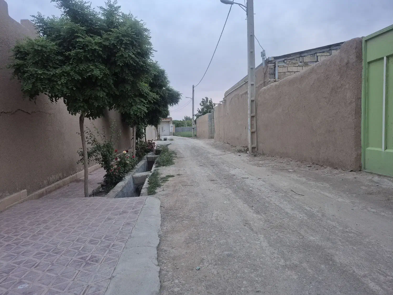 باغ در روستای تیرانچی