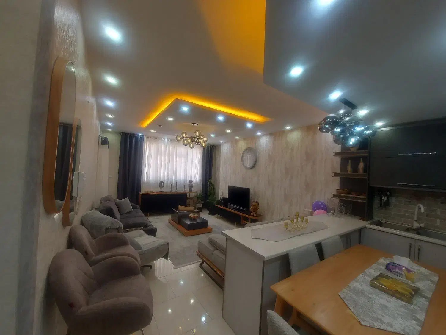 آپارتمان۲خواب ۱۴۵متری