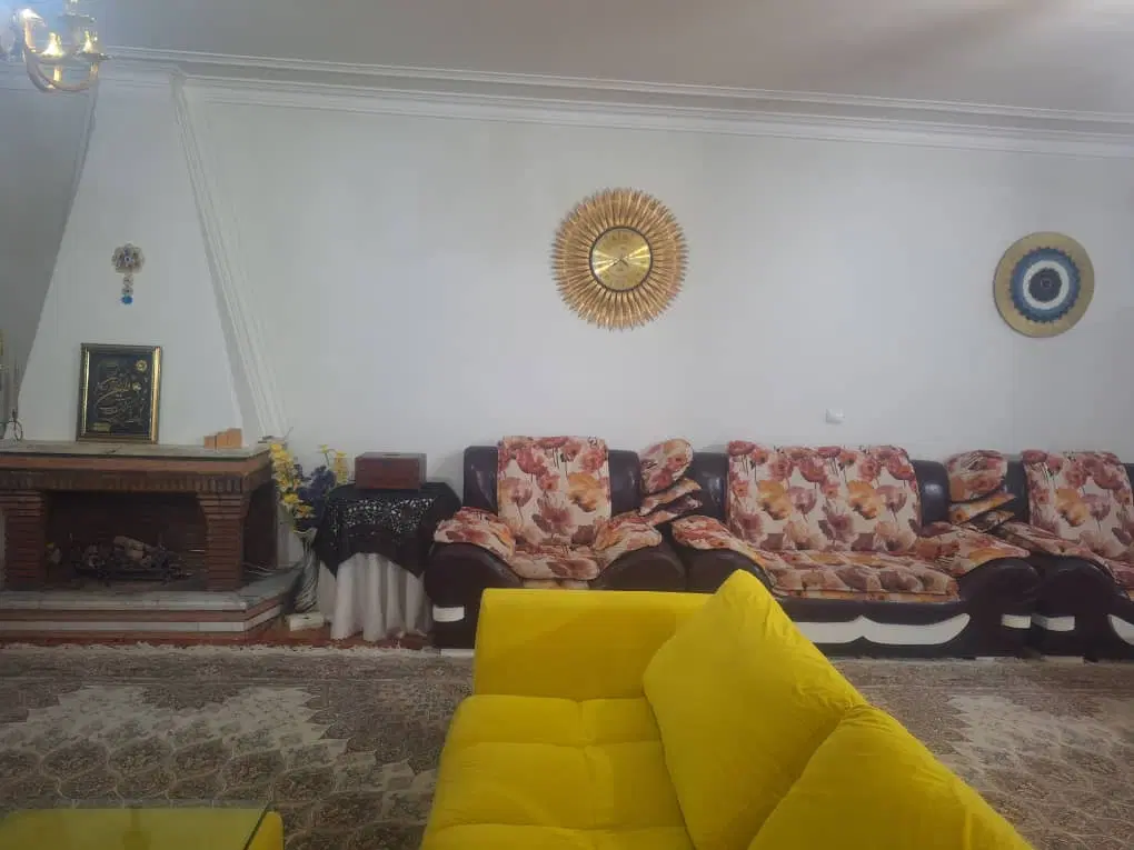 ویلایی دربست